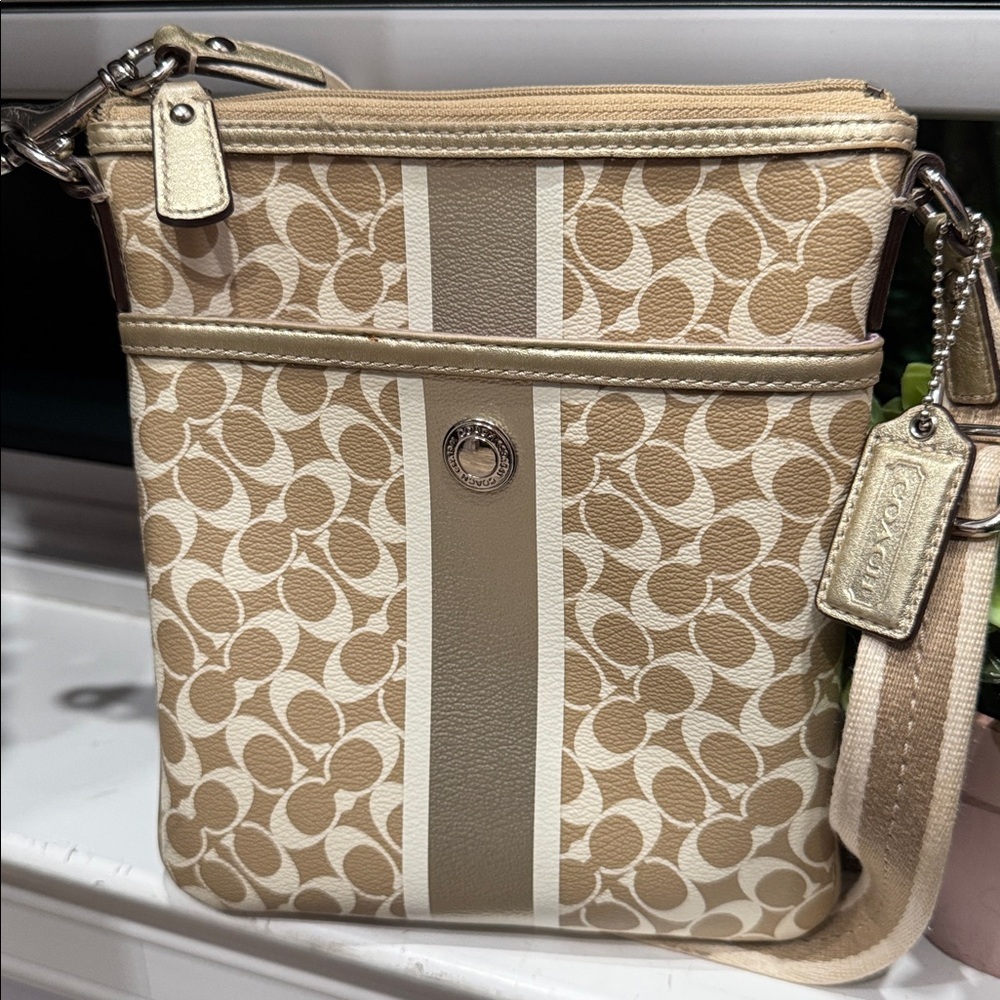 Coach Heritage Signature Swing Pack Bag Crossbody